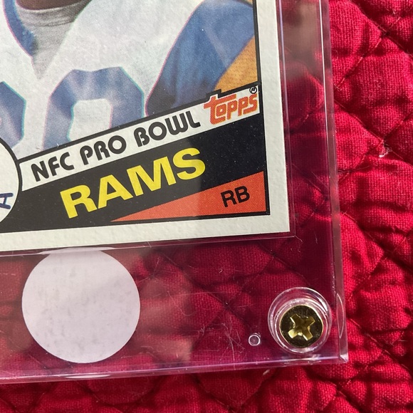 Eric Dickerson 1984 Topps Rookie Card with Protective Case - Picture 6 of 7